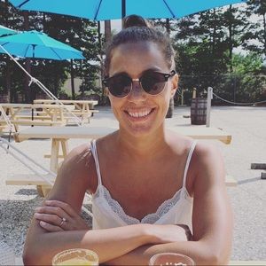 Meet your Posher, Vanessa